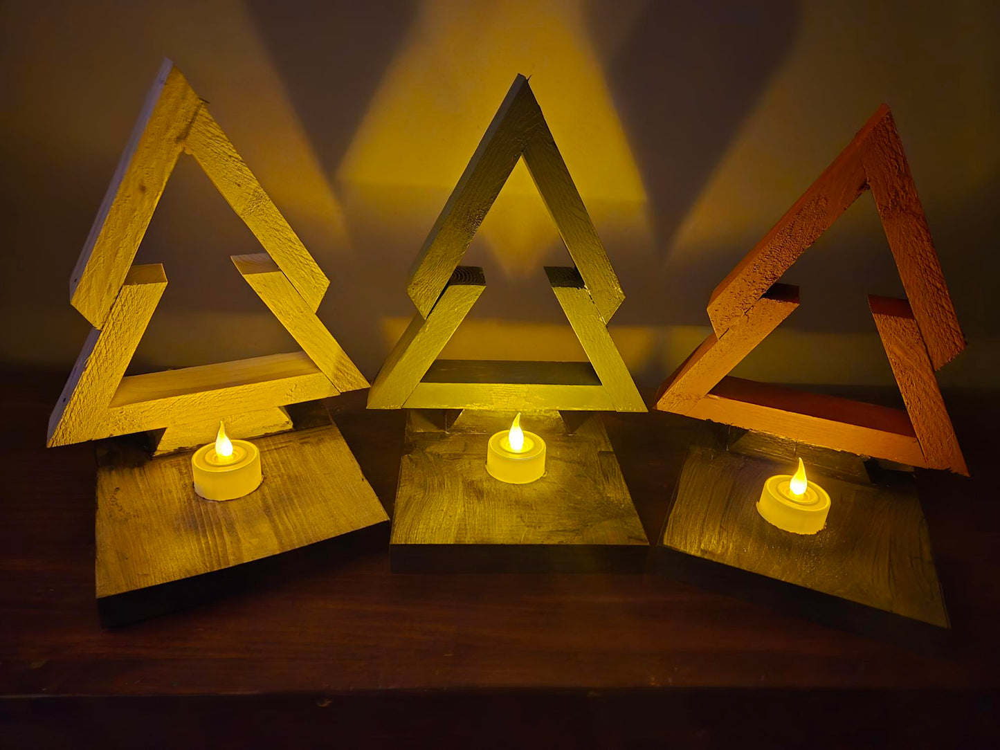 Wooden Christmas Tree Candle Set