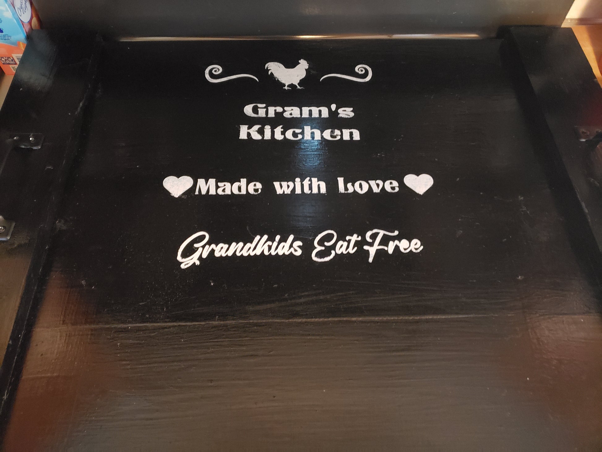 Noodle Board Stove Cover image 0